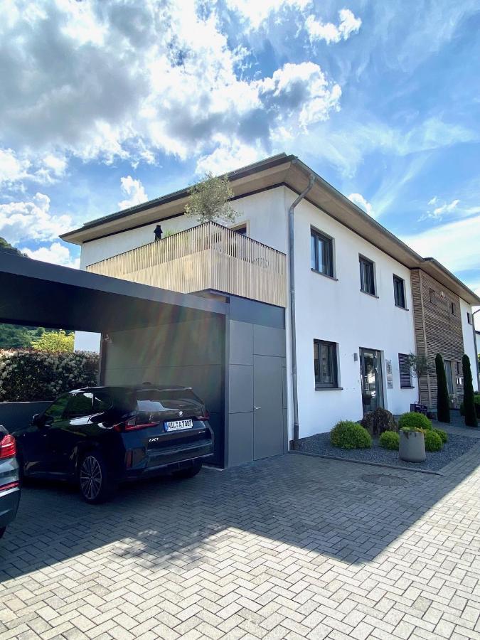 Loft19 Neu Design Luxus Maisonette Balkon Fuer 2 Personen トラーベン・トラールバッハ エクステリア 写真